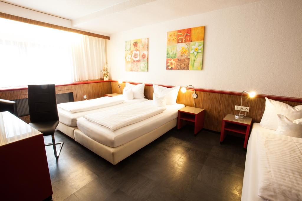 Trip Inn Hotel Ariane كولونيا الغرفة الصورة