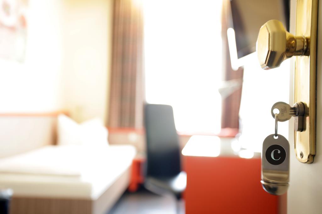 Trip Inn Hotel Ariane كولونيا الغرفة الصورة