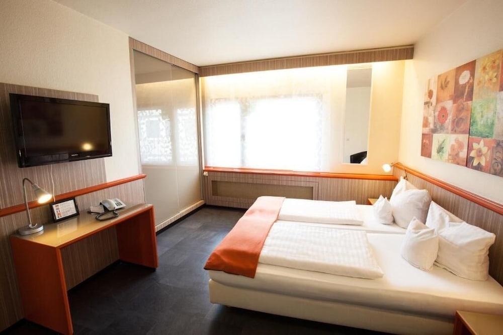 Trip Inn Hotel Ariane كولونيا المظهر الخارجي الصورة