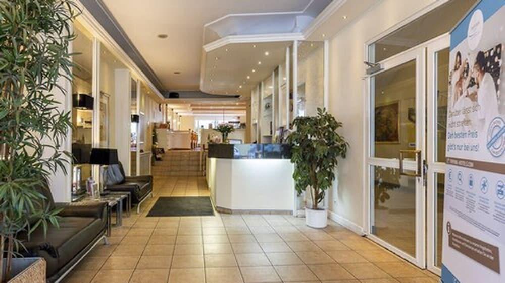 Trip Inn Hotel Ariane كولونيا المظهر الخارجي الصورة