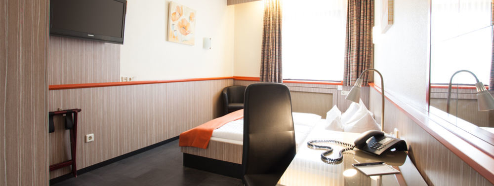 Trip Inn Hotel Ariane كولونيا المظهر الخارجي الصورة